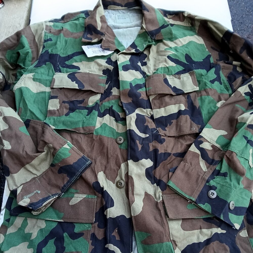 Unused Nato officer supplied uniform